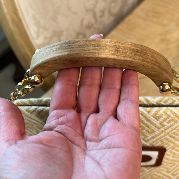 Add Libb Biloba Custom Handbag - Picture 4 of 11